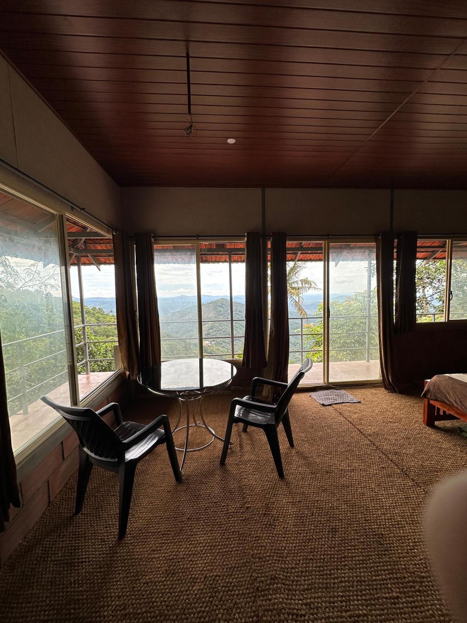 Sunset Valley Kerala Pool Resort - Serene Natural Forest Cottage Stay In Idukki With Sunrise & Sunset Panoramas, Natural Streams & Tranquil Summer Evenings Pirmed Exterior photo